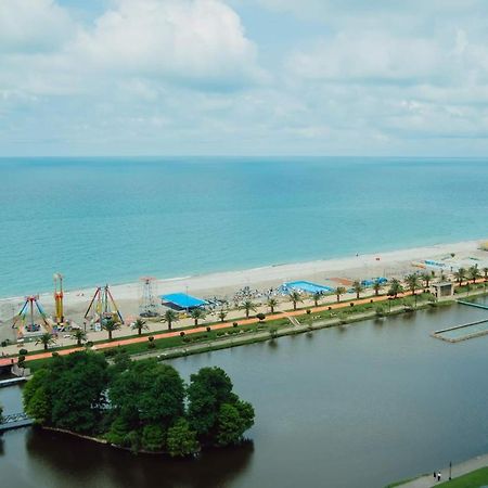 Nuage - 1St Line Sea View Apartments Batumi Exterior photo